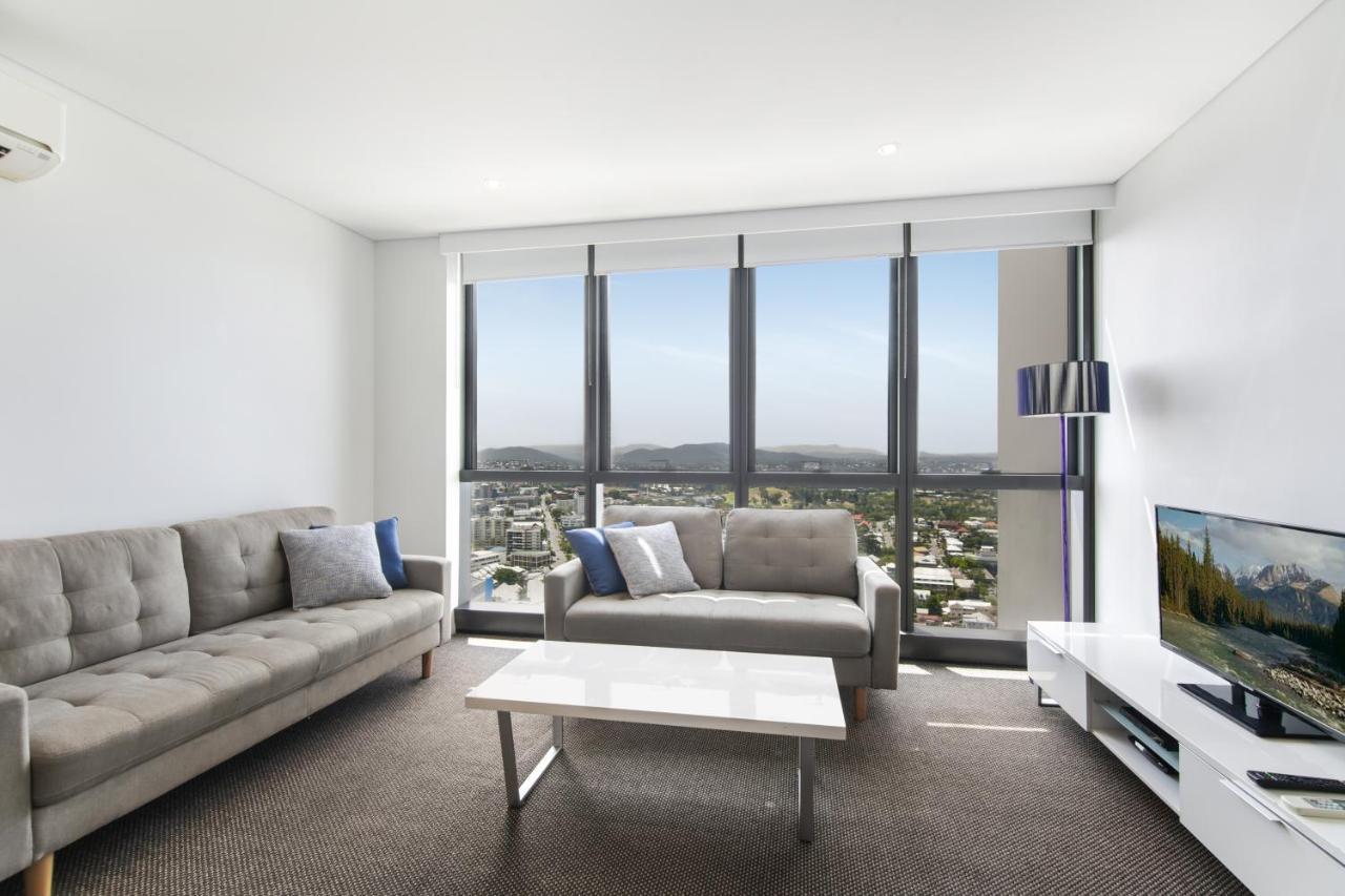 Cosy 1-Bed With 41St Floor City Views, Pool & Gym Бризбейн Екстериор снимка